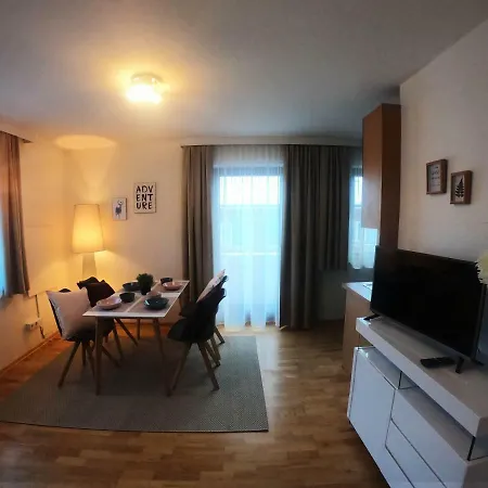 Apartment Wohn.genuss App Stadthaus Schladming